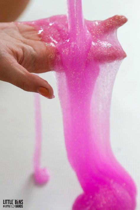 Stretchy pink slime made with glitter glue and liquid starch Pinkalicious Book, Glitter Glue Slime Recipes, Bungee Gum, Liquid Starch, Cool Slime Recipes, How To Make Pink, Pink Slime, Slime Making, Slime No Glue