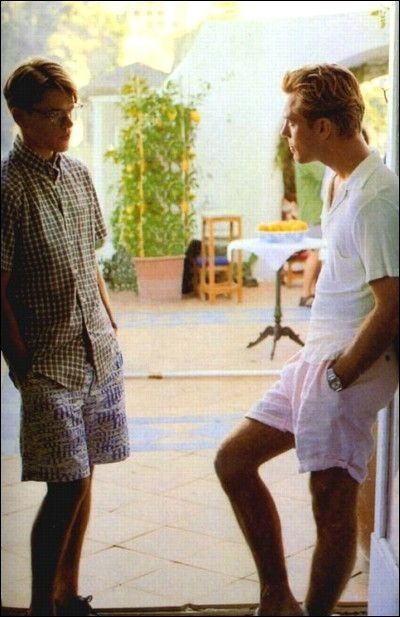 Picture of Matt Damon & Jude Law in Talented Mr.Ripley -1999 Male aesthetics Old Money Tom Ripley Aesthetic, Mr Ripley Aesthetic, Ripley Aesthetic, Dickie Greenleaf, Tom Ripley, The Talented Mr Ripley, Frat Boys, Talented Mr Ripley, Mr Ripley