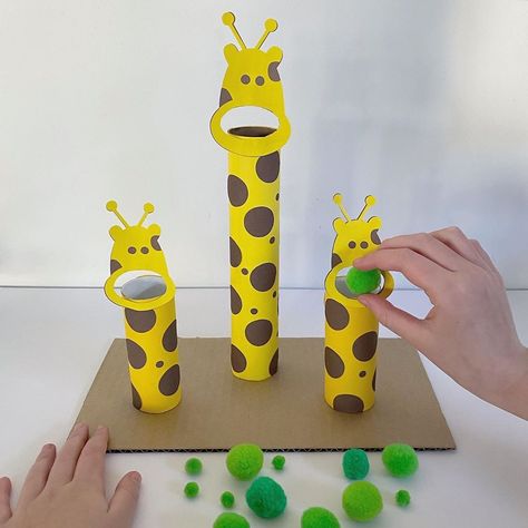 Easy Craft Fun for Kids! on Instagram: “FEED THE GIRAFFES these cardboard tube giraffes are super easy to put together and make a cute fine motor activity. I covered the tubes in…” Feed The Giraffe Activity, Giraffe Activities For Toddlers, Feed The Animal Activity, Giraffe Activities, Animal Crafts Preschool, Giraffe Crafts, Animal Activities For Kids, Safari Kids, Craft Ideas For Kids