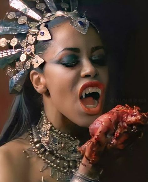 Aaliyah Pictures, Vampire Bites, Queen Of The Damned, Aaliyah Haughton, Vampire Stories, Black Magick, Female Vampire, Anne Rice, Interview With The Vampire