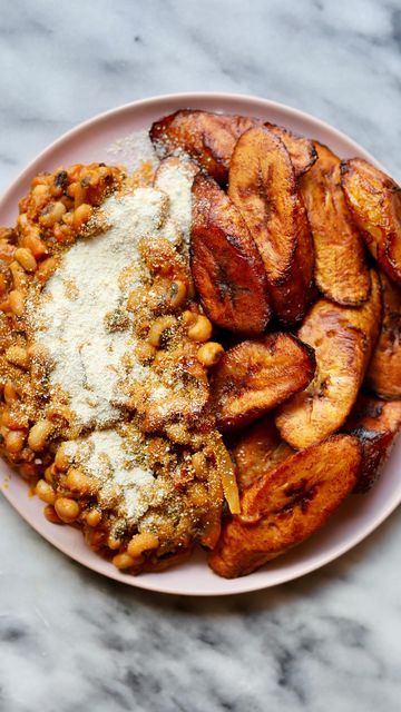 Beans And Plantain, Fried Plantain, Ghanaian Food, Red Palm Oil, Red Palm, Cassava Flour, Plantains Fried, Nigerian Food, Bean Stew