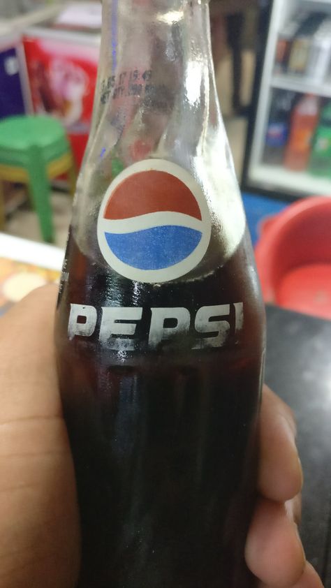 Pepsi Cold Drink Photography OnePlus 3T Shoot Cold Drink Photography, Pepsi Snap, Cola Photography, Broken Shayari, Dairy Milk Chocolate, Sassy Wallpaper, Beautiful Profile Pictures, Love Mom Quotes, Breast Workout