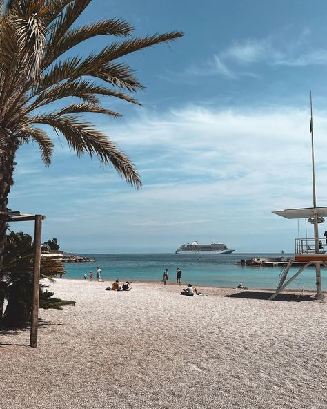 beach day in Monaco 🐚🌞 one of my favorite places in Monaco is the beach “Plage Larvotto”. Although this beach has been artificially created, it is still amazing in my opinion. Along the promenade there are many good restaurants, bars & cafés, we chose „Miami Plage“ and had a nice lunch there with great views (as always in Monaco) 🤭 In the evening there are also a lot of parties around the area there 🍹 📍 Plage Larvotto, Monaco #monaco #monacobeach #larvotto #montecarlo #cotedazur #cotedazu... Larvotto Beach Monaco, Monaco Beach, Monaco Aesthetic, Good Restaurants, Beach View, Cote D’azur, In My Opinion, Travel Europe, My Opinions