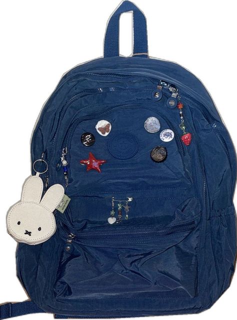 badge pins, back to school, bag decorations, backpack, miffy, nijntje, key rings, beads, bag charms, navy blue, aesthetic, y2k, hello kitty, sanrio, star, stars, grunge, heart, dark red, strawberry, brandy melville, autumn, fall Pins On Backpack Aesthetic, Blue Aesthetic Y2k, Navy Blue Aesthetic, Grunge Heart, Cute Backpacks For School, Rings Beads, Back To School Bag, Beads Bag, Y2k Hello Kitty