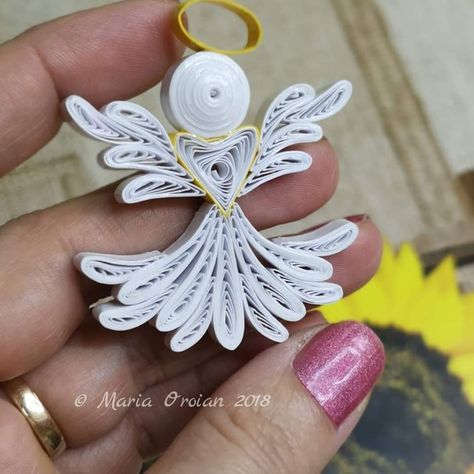 Quilled Angels, Angel Quilling, Quilling Ornaments, Quilling Patterns Tutorials, Quilling Flowers Tutorial, Clothespin Diy Crafts, Christmas Quilling, Quilling Pattern, Arte Quilling