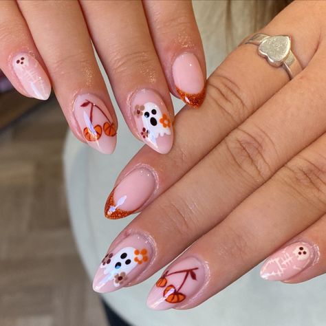 Ghostly Garden Glam, Halloween Nail Designs, spooky Halloween nails, cute halloween nails, Halloween nail Designs acrylic Fall Gel Nail Colors, Autumn Almond Nails, Nude Halloween Nails, Orange French Nails, Ghost Halloween Nails, Cute Fall Nails Ideas Autumn, Pumpkin And Ghost, Fall Gel Nails, Pumpkin Nails