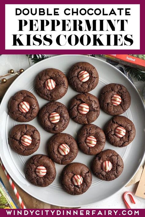 Peppermint Kiss Cookies, Holiday Dessert Drinks, Kiss Cookie Recipe, Chocolate Kiss Cookies, Easy Holiday Cookies, Chocolate Christmas Cookies, Christmas Cookie Cake, The Perfect Cookie, Chocolate Peppermint Cookies