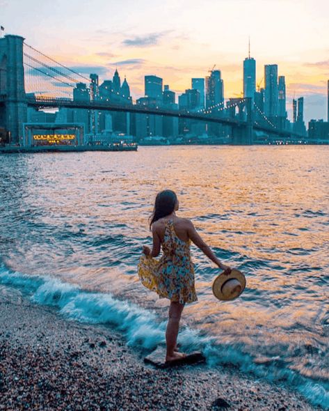 35 Most Instagrammable Places in NYC - Best Photo Spots in NYC Places In Nyc, Taipei Travel, Nyc Bucket List, New York City Pictures, New York City Vacation, Instagram Places, Nyc Instagram, New York City Photos, Most Instagrammable Places