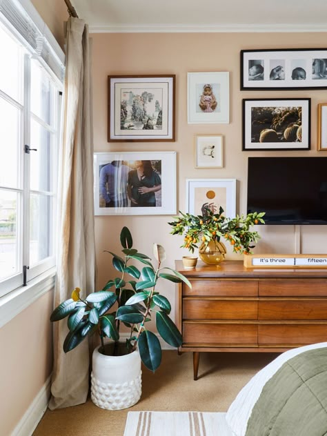 Creating a Gallery Wall Around a TV — DIY DARLING Tv Gallery Wall, Dresser Styling, Dresser With Tv, Peaceful Bedroom, Bedroom Reveal, Tv In Bedroom, Emily Henderson, Feel Like Home, Rooms Reveal