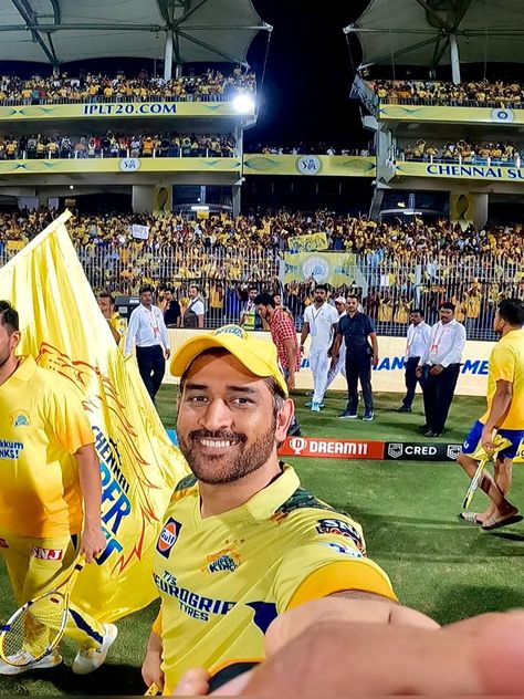 Chepauk Stadium, Virat Kohli Portrait Photography, Mahendra Singh Dhoni, Kevin Pietersen, Kane Williamson, Ms Dhoni Wallpapers, Image King, Broken Screen Wallpaper, Ms Dhoni Photos