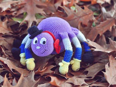 Amigurumi Cute Spider Free Pattern - Always Free Amigurumi Cute Spider, Crochet Christmas Ornaments Free, Crochet Whale, Amigurumi Today, Crochet Pig, Amigurumi Doll Pattern, Crochet Dolls Free Patterns, Halloween Crochet Patterns, Crochet Animals Free Patterns