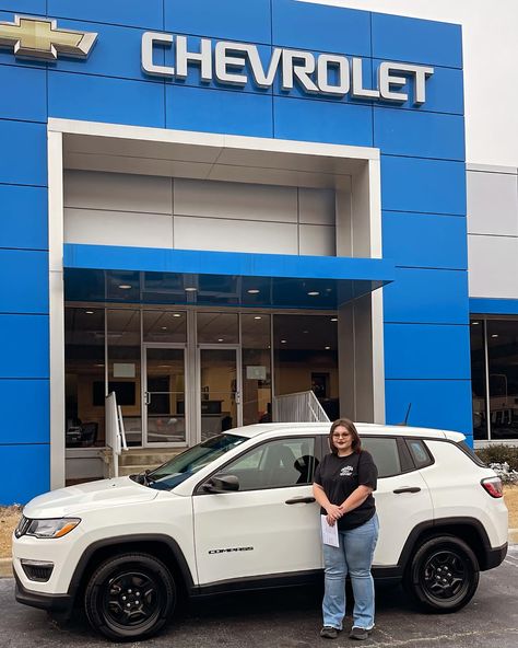 Congratulations Gracie Vaughan on your 2019 Jeep Compass Sport! Cody Stewart and our team THANK YOU for your business! #cooperchevroletbuick #localtrade #jeep #compass #sport #shoplocal #annistonal #gadsdenal #oxfordal #carbravous #productspecialistcodystewart Jeep Compass Sport, Jeep Compass, Buick, Compass, Jeep, Thank You, Quick Saves, Instagram