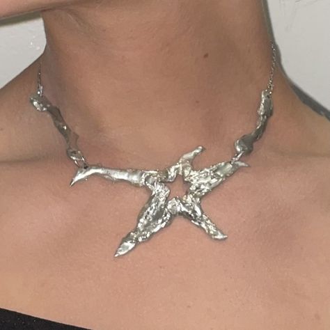 Soft Silver Jewelry, Jewels Diy, Futuristic Shoes, Star Silver, Soldering Jewelry, Beaded Necklace Diy, Dope Jewelry, Jewelry Lookbook, Jewelry Inspo