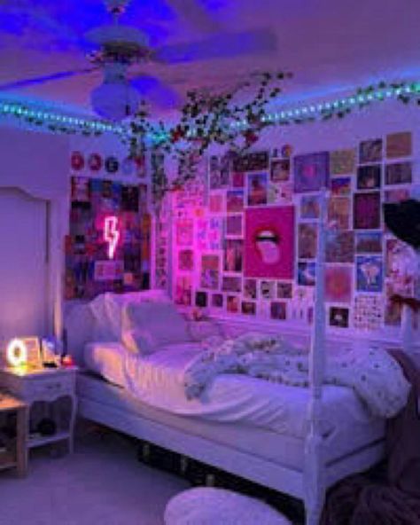 Neon Bedroom, Neon Room, Dekorasi Kamar Tidur, Pinterest Room Decor, Indie Room, Teen Room Decor, Preppy Room, Redecorate Bedroom, Pretty Room