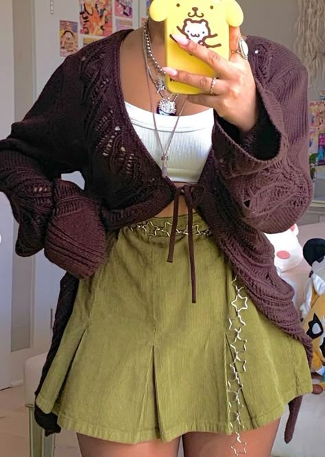 Size 20 Outfits Curvy Fashion, Fairycore Plus Size Outfit, 2000s Fashion Plus Size, Plus Size Fairycore, Earthy Outfits, Mode Inspo, Curvy Girl Outfits, Maxi Skirts, Curvy Outfits