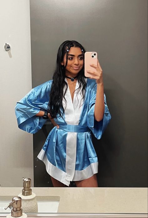 Katara Halloween Costume, Katara Costume, Rave Halloween Costumes, Avatar Halloween, Halloween Rave, Rave Outfits Edc, Rave Costumes, Pretty Halloween Costumes, Duo Halloween Costumes