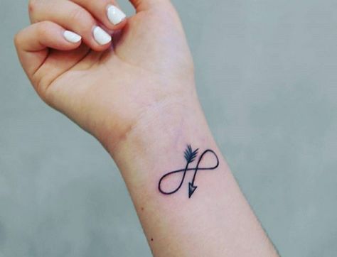 Wrist Tattoos For Girls, Infinity Arrow Tattoo, Crossed Arrow Tattoos, Simple Arrow Tattoo, Mens Arrow Tattoo, Arrow Tattoo On Wrist, Arrow Tattoos For Women, Geometric Arrow Tattoo, Wrist Tattoos Girls