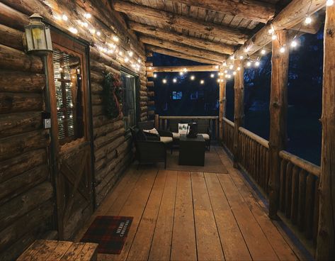 Chalet Front Porch, Rustic Cabin Porch, Cabin Veranda, Cabin Front Porch Ideas, Black Log Cabin Exterior, Front Porch Cabin, Log Cabin Front Porch, Yeehaw Aesthetic, Cabin Porch Ideas