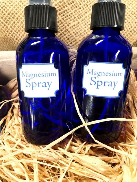 Magnesium Spray Diy, Magnesium Deodorant, Magnesium Oil Spray, Magnesium Spray, Diy Deodorant, Magnesium Oil, Diy Sprays, Diy Cosmetics, Muscle Spasms