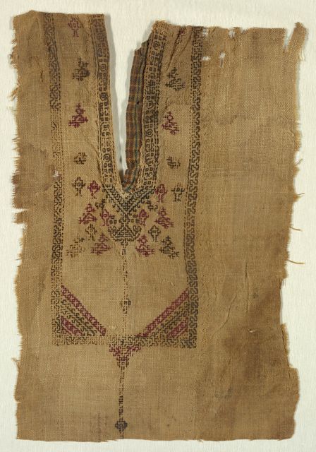 Shirt Front (Egypt), 13th century Egypt Embroidery, Egyptian Textiles, Ukranian Embroidery, Medieval Egypt, Biblical Clothing, Ancient Textiles, Historical Clothing Patterns, Egyptian Clothing, Medieval Embroidery