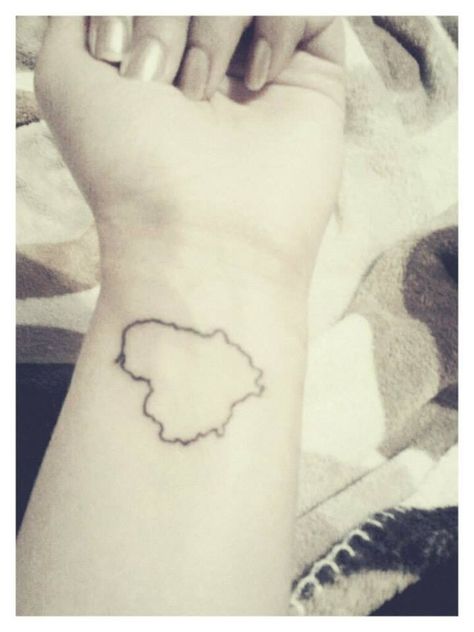 My lovely country Lithuania! Traditional Lithuanian Tattoo, Lithuanian Tattoo Ideas, Lithuanian Tattoos, Lithuanian Traditions, Lithuanian Tattoo, Lithuania Tattoo, Baltic Symbols, Tattoo Map, Lithuania Food