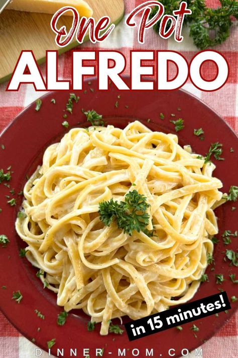 Make one pot alfredo pasta with 4 ingredients in 15 minutes. It's a quick pasta recipe that tastes like it came from a fancy restaurant. Use fettuccine noodles or your favorite pasta with lots of surface area for creamy sauce. Cooking everything in a single pot allows the pasta's own starch to thicken the sauce's consistency so you don't need to keep vigil over the pan. The whole family will love this easy recipe that is perfect for special occasions and busy weeknights. One Pot Alfredo Pasta, One Pot Alfredo, Alfredo Recipes, Low Carb Noodles, Fettuccine Noodles, Quick Pasta Recipes, Fettuccine Alfredo Recipes, Mom Recipes, Quick Pasta