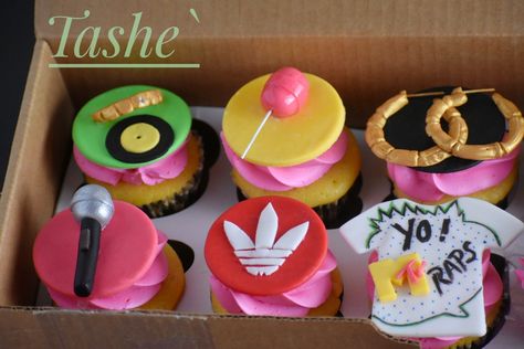 90s Hip hop cupcakes,  yo MTV raps cupcakes, old school cupcakes Hip Hop Cupcake Ideas, 90s Theme Cupcake Ideas, Hip Hop Cupcakes, 90s Cupcakes, 90s Cake, 90s Theme Party Decorations, 27 Birthday, Hiphop 90s, Yo Mtv Raps