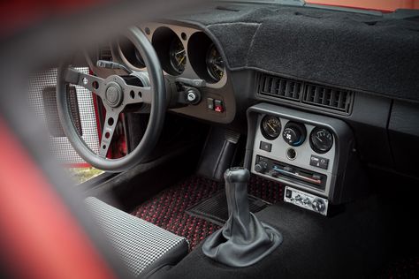 Vision Journal, Porsche 924s, Custom Car Interior, Porsche 924, Porsche 914, Porsche 944, Car Interiors, Vintage Classics, Track Car