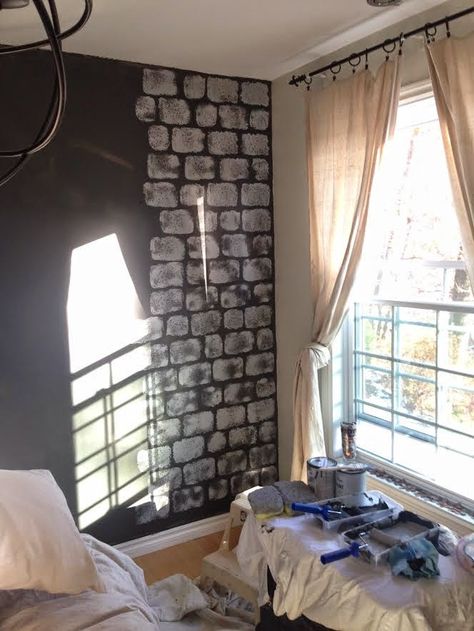 Maison Decor: Faux Cobblestone Wall- I would like this with a partial rock wall on each side, or even one side Cobblestone Wall, Faux Rock Walls, Stone Wall Backdrop, Diy Stone Wall, Nativity Scene Diy, Pub Ideas, Exterior Murals, Wood Lamp Base, Faux Stone Walls