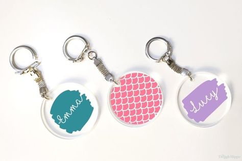 Free Keychain Svg, Keychain Svg Files, Round Keychain Svg, Cricut Acrylic, Faux Leather Keychain, Keychain Designs, Keychain Svg, Creative Garden Decor, Cricut Svg Files Free