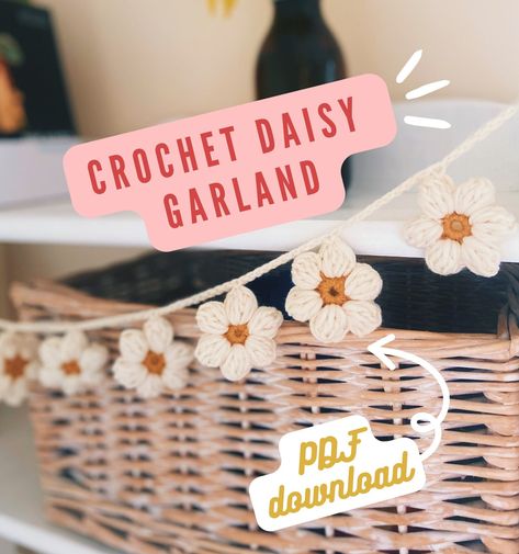 Daisy Garland Crochet Pattern - Crochet Flower Garland  Welcome to TheCrochetKindco! Here you'll find the pdf pattern for a delightful crochet project Ideal for gifting and adding a floral decor to your home  *Time - 2 hours - Skill Level: Beginner/Intermediate - Language: English (US terms) - Format: PDF Instant Download **Materials Needed *5mm (UK) H/8 (US) crochet hook *100% acrylic, DK, 200g yarn in 2 contrasting colours any colour of choice *Yarn needle *Scissors **Pattern Includes - Step-b