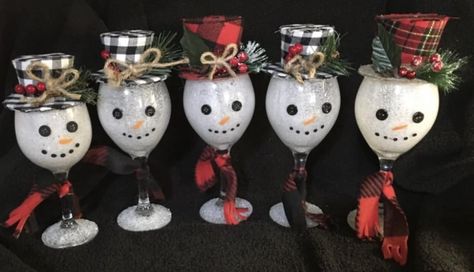 Dollar Tree Crafts & DIY with Instructions! + Freebies! 🥳 | Everything from DT.....this is easy enough to make with the kids | Facebook Dollar Tree Crafts Diy, Diy Wine Glasses, Glass Snowman, Diy Snowman, Snowman Ornament, White Glue, Snowman Ornaments, Tree Crafts, Dollar Tree Crafts