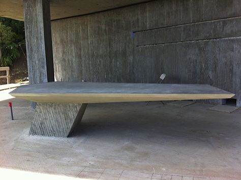 Concrete Cantilevered Desk | Architectoid  Designed by Nicholson Architects Concrete Furniture Design, Cantilever Table, Concrete Desk, Materials Board Interior Design, Hotel Lobby Design, Minimalist Kitchen Design, Concrete Kitchen, Concrete Building, Concrete Furniture