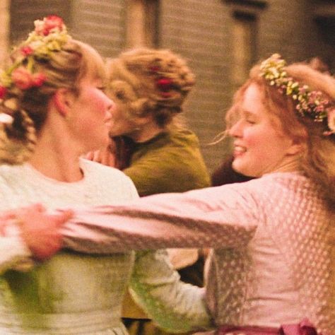 little women aesthetic Little Women Aesthetic, Period Aesthetic, Sick Of People, Septième Art, I Love Cinema, Women Aesthetic, Anne With An E, Movies And Series, Little Women