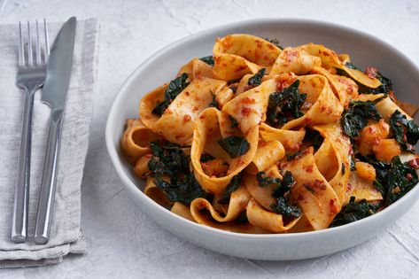 Nigella's Pappardelle with Cavolo Nero and 'Nduja recipe | Hot Cooking food blog Nduja Recipe, Pappardelle Recipe, Comfort Pasta Dishes, Anchovy Recipes, Comfort Pasta, Dinner Choices, Pasta Noodle Recipe, Broth Recipes, Spinach And Feta