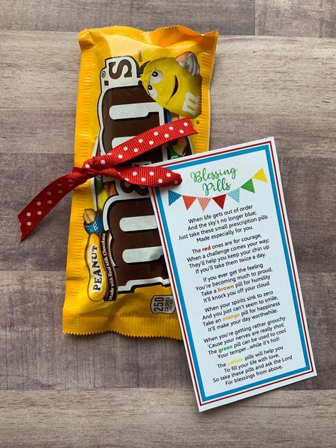 Appreciation Gifts Diy, M And M, Feeling Well, Employee Appreciation Gifts, Christmas Gifts For Coworkers, Teacher Cards, Encouragement Gifts, Work Gifts, Homemade Christmas Gifts