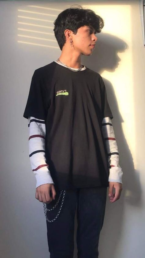 Eboy, Grunge, Aesthetic Turtleneck Under T Shirt, Long Sleeve Under Shirt Outfit Men, Long Sleeve Short Sleeve Layer Outfit, T Shirt With Long Sleeve Underneath, E Boy Outfit, Long Sleeve Under T Shirt, Long Sleeve Under Shirt Outfit, Long Sleeve Tshirt Outfit, E-boy Outfit