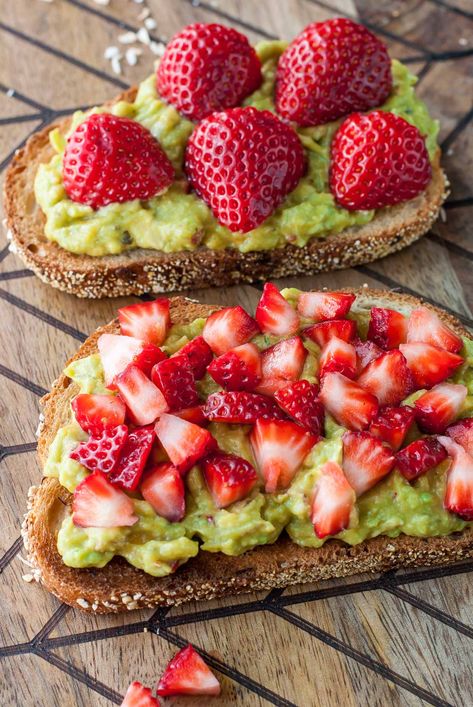 Guacamole Toast, Mango Toast, Ibs Friendly Food, Fancy Toast, Mango Guacamole, Organic Supermarket, Toast Ideas, Gut Health Recipes, Breakfast Routine