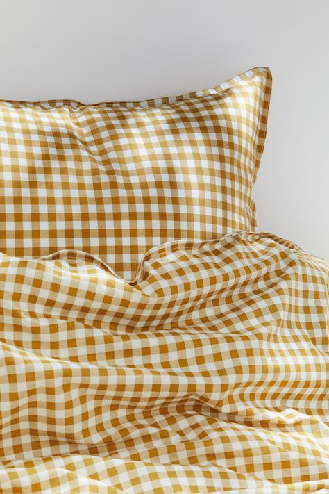 Yellow Gingham Bedding, Daria Bedroom, Gingham Bedding, Duvet Covers Yellow, Twin Duvet Cover, King Size Duvet Covers, Striped Duvet, Striped Duvet Covers, Double Duvet Covers