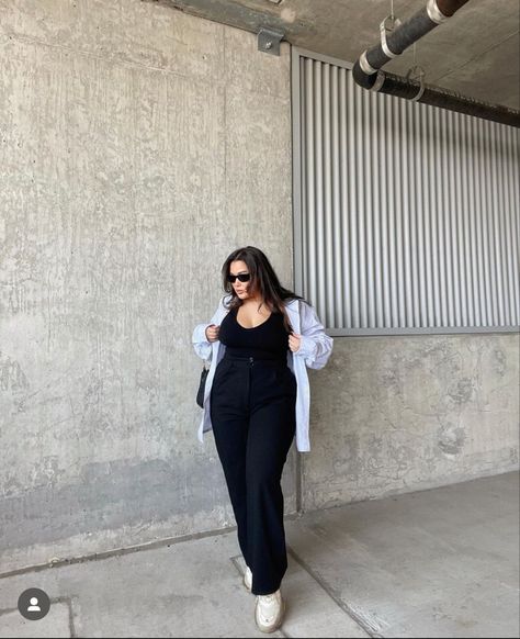 New York Outfit Plus Size, Size18 Fashion Plus Size Clothing, All Black Summer Outfits Plus Size, Modest Outfits For Curvy Body Type, Beginner Core Workout At Home, Comfy Summer Outfits Plus Size, Trendy Plus Size Outfits Summer, Plus Size College Outfits, Midsize Street Style