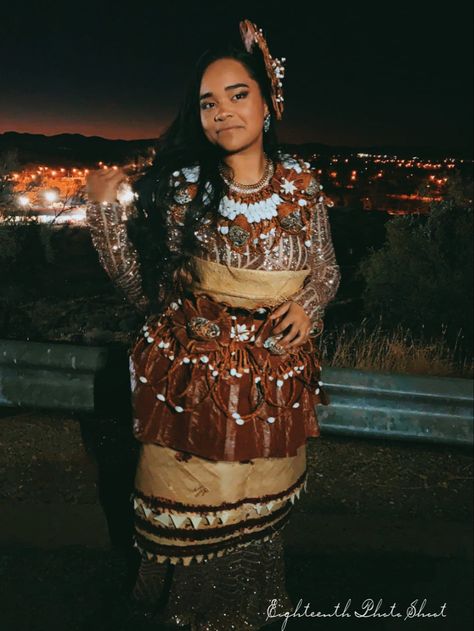 Tongan Wedding, Tongan Culture, Birthday Attire, Cultural Outfits, Polynesian Beauty, Cultural Fashion, Red Carnation, Polynesian Designs, From Miss To Mrs