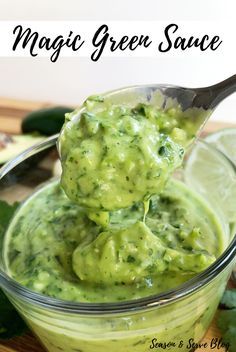 Avocado Green Sauce, Magic Green Sauce, Recipes Plant Based, Sandwich Sauces, Salsa Guacamole, Avocado Vegan, Vegan Recipes Plant Based, Bread Shop, Green Salsa