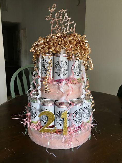 Beer Cake For Boyfriend F6D White Claws, Cake For Boyfriend, Black Claws, White Claw, Beer Cake, Hard Seltzer, Diaper Cake, Beer, Craft Ideas