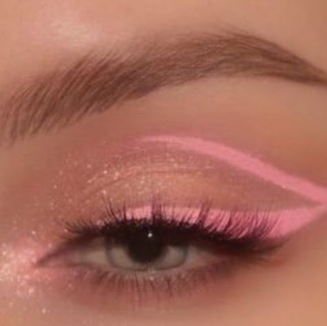 fun makeup inspiration // eyeliner art aesthetic Makeup 2018, Face Paintings, Makijaż Smokey Eye, No Eyeliner Makeup, Photo Makeup, Without Makeup, Diy Vintage, Makati, Eye Make