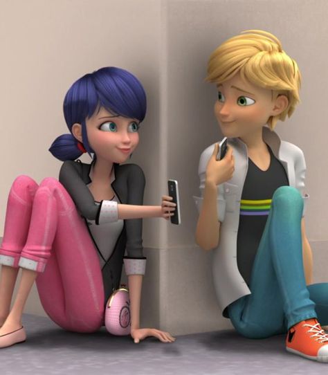 Miraculous Ladybug Song, Adrien Miraculous, Marinette Et Adrien, Adrian And Marinette, Disney Netflix, Ladybug Wallpaper, Disney Characters Videos, Miraculous Wallpaper, Miraculous Ladybug Fanfiction