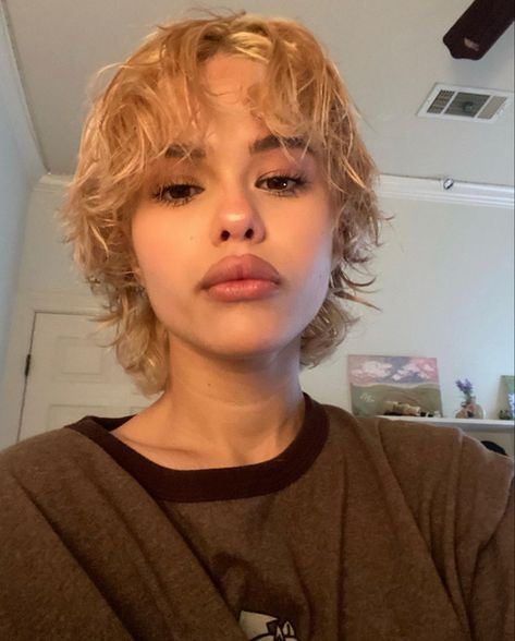 Short Grunge Hair, Really Short Hair, Hair Inspiration Short, Peinados Fáciles Para Cabello Corto, Hair Stylies, Short Hair Haircuts, Hair Reference, Cut My Hair, Hair Inspo Color