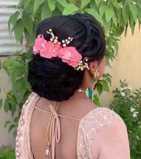 French hairstyle /juda hairstyle with accessories Hairstyle With Accessories, Hairstyles With Lehenga, Hairstyle Juda, Juda Hairstyles, French Hairstyle, Juda Hairstyle, Hairstyles Juda, Lehenga Hairstyles, French Hair