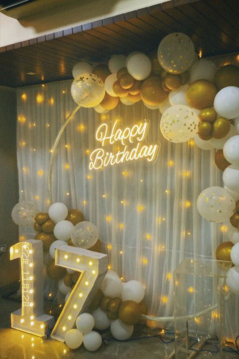 Design For Debut Party Simple, Dekorasi Birthday Party 17, Debut Theme Ideas Simple, Sweet 17 Birthday Ideas Theme, Debut Theme Ideas 18th Simple, Simple Birthday Backdrop, 17th Birthday Decorations, Debut Theme Ideas, 25 Birthday Decorations