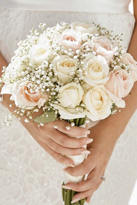 Handbouquet Wedding, Wedding Hand Bouquet, Brides Flowers Bouquet, Simple Wedding Bouquets, Bouquet Images, Wedding Bouquets Bride, Bridal Bouquet Flowers, Hand Bouquet, Santorini Wedding