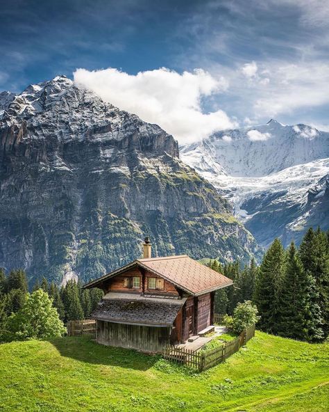 Best Places To Travel 🗺️ on Twitter: "🇨🇭Switzerland https://t.co/ug2YClWbZE" Peaceful Places, Beautiful Places Nature, Alam Yang Indah, Beautiful Mountains, Cabins In The Woods, Beautiful Places To Travel, Beautiful Places To Visit, Places Around The World, Most Beautiful Places